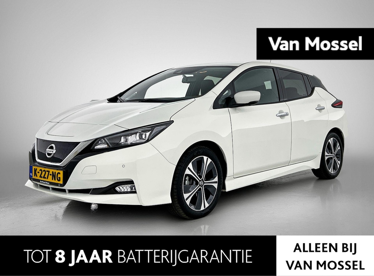 Nissan LEAF - N-Connecta 40 kWh | Navigatie | 360 camera | Stoelverwarming - AutoWereld.nl