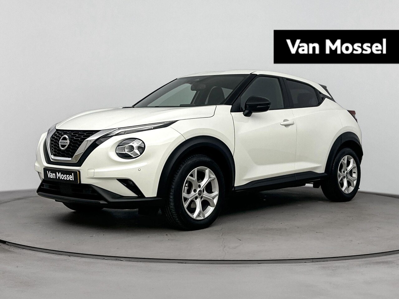 Nissan Juke - 1.0 DIG-T N-Connecta 117PK | Navigatie | Climate Control | Achteruitrijcamera | Lichtmetal - AutoWereld.nl