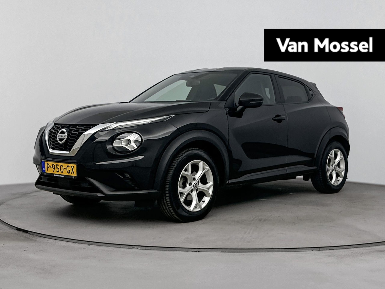 Nissan Juke - 1.0 DIG-T N-Connecta 117PK | Automaat | Trekhaak | Navigatie | Stoel- en Voorruitverwarmin - AutoWereld.nl