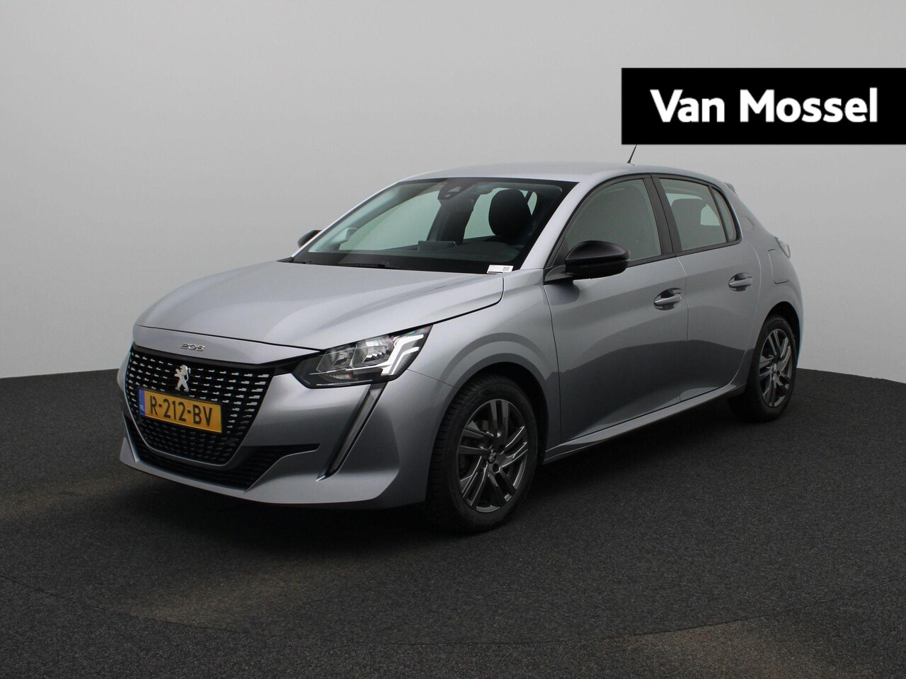 Peugeot 208 - 1.2 PureTech Active Pack | Apple Carplay/Android Auto | Radio | Parkeersensoren | Navigati - AutoWereld.nl