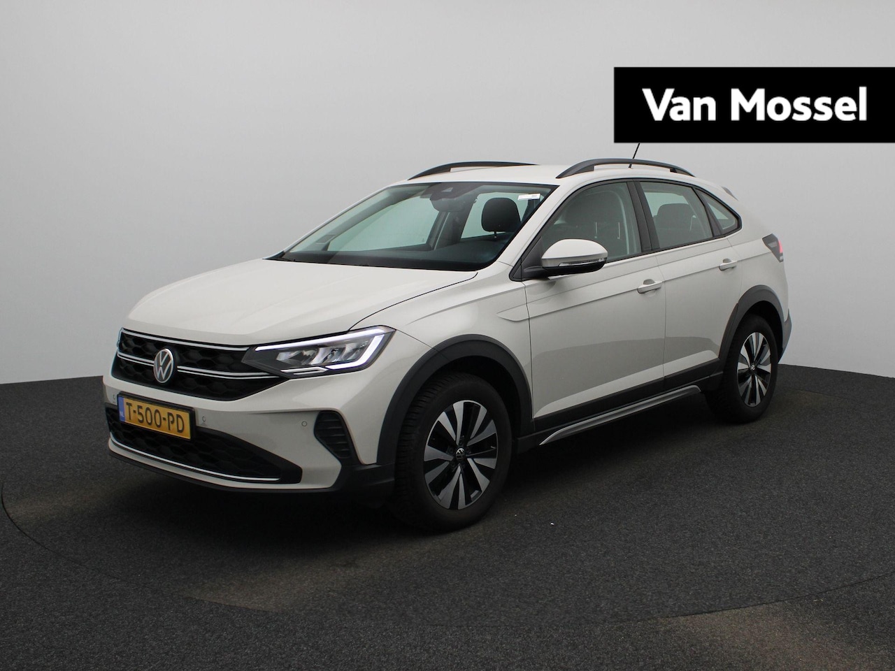 Volkswagen Taigo - 1.0 TSI Life AUTOMAAT | Parkeersensoren | Radio | Bluetooth | DAB | - AutoWereld.nl