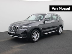 BMW X3 - xDrive30e | LEER | CAMERA | APPLE CARPLAY / ANDRIOD AUTO | STOELVERWARMING | NAVIGATIE | E