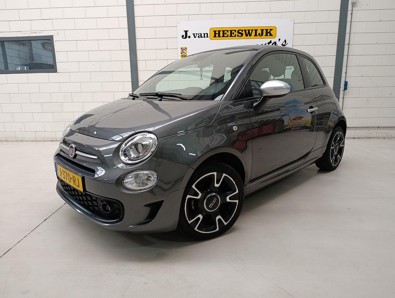 Fiat 500 C - 1.0 Hybrid Rockstar 1.0 Hybrid Rockstar - AutoWereld.nl