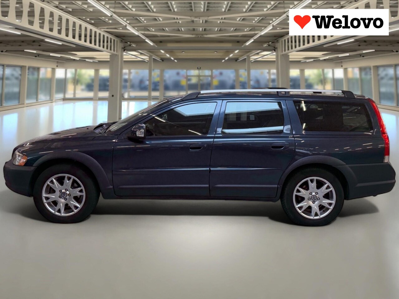 Volvo XC70 - 2.5 T Summum Rijklaar met garantie - AutoWereld.nl