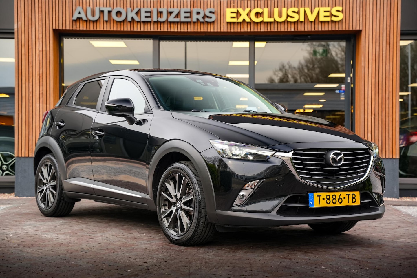Mazda CX-3 - 2.0 SkyActiv-G 150 GT-M 4WD Navi Camera Cruise Stuurverw. Stoelverw. Leer Keyless - AutoWereld.nl