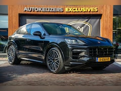 Porsche Cayenne Coupé - 3.0 E-Hybrid SportDesign Carbon | 4x Display incl. Passagiersdisplay & HUD Bose 22””