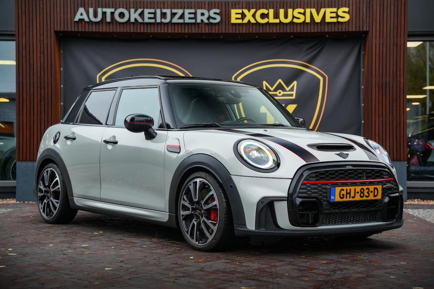 MINI Cooper S - Mini 2.0 Rockingham GT Edition JCW Panorama dak Sportuitlaat Kuipstoelen Keyless Led Carbo - AutoWereld.nl
