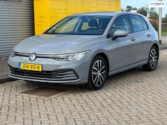 Volkswagen Golf - 1.0 eTSI AUT Virtual Sfeerver. Lane-Assist