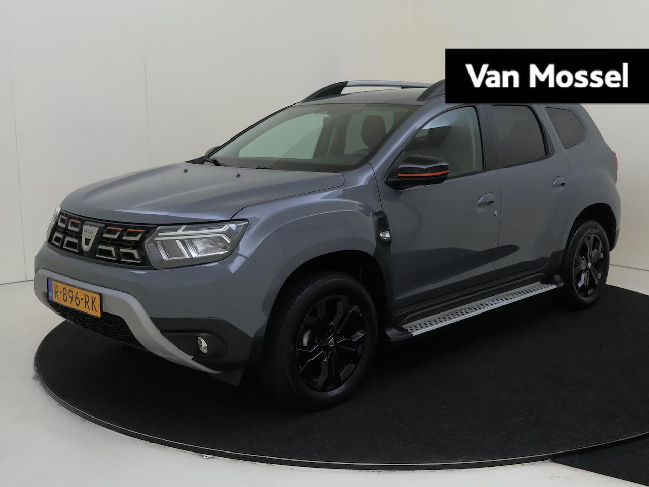 Dacia Duster - 1.3 TCe Extreme Trekhaak / sidesteps / Navigatie / Parkeersensoren - AutoWereld.nl