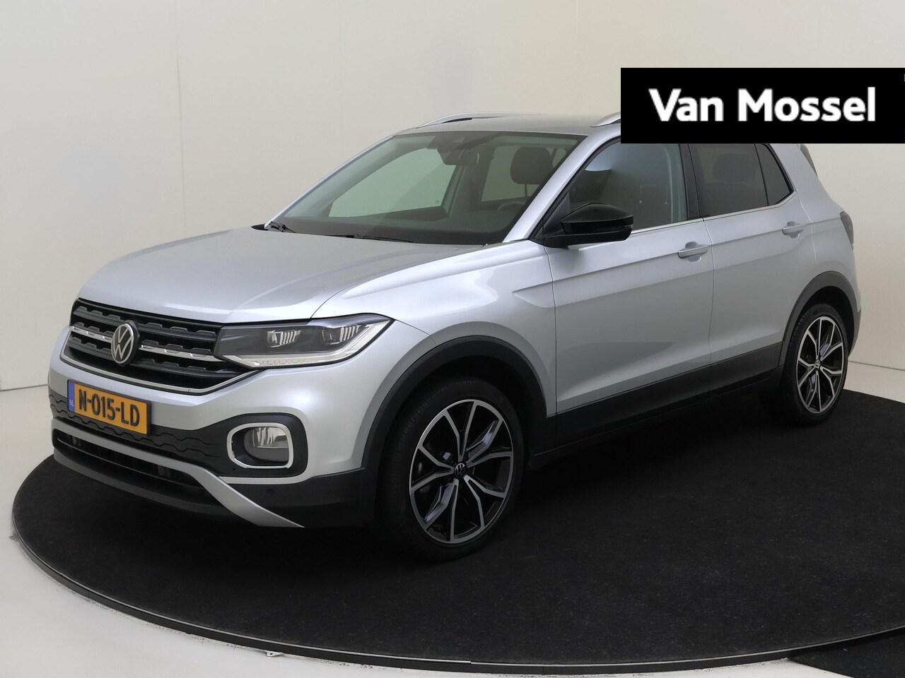 Volkswagen T-Cross - 1.0 TSI Style Bleutooth | Clima | Lm velgen - AutoWereld.nl