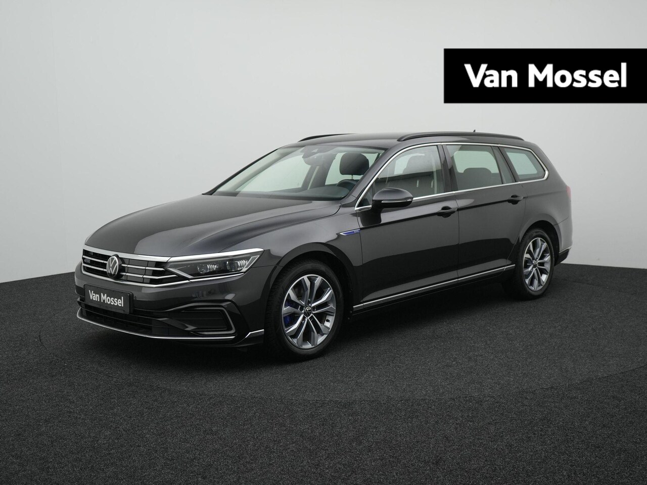Volkswagen Passat - 1.4 TSI PHEV GTE Business AUTOMAAT | ADAPTIEVE CRUISE | TREKHAAK | NAVIGATIE | CAMERA | AP - AutoWereld.nl