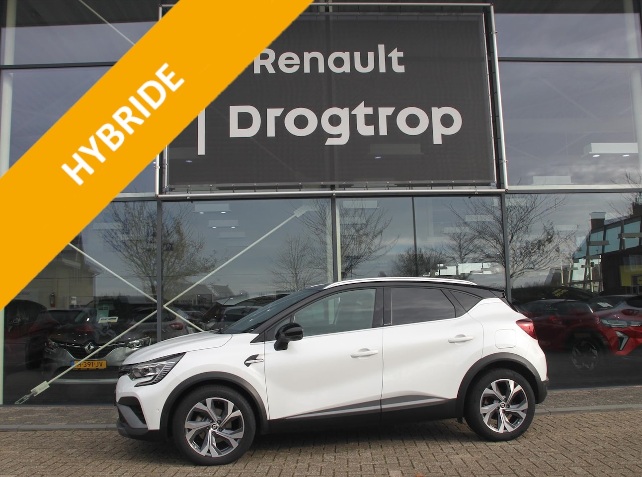 Renault Captur - 160PK-PLUG IN HYBRID-RS LINE-51DKM-BOSE-360CAMERA- - AutoWereld.nl