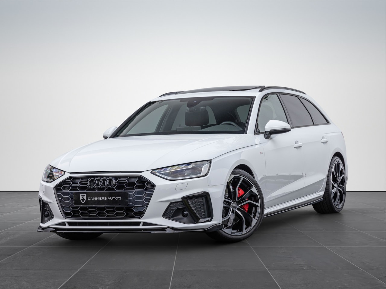 Audi A4 Avant - 45 TDI 231pk Quattro S-line Pano Matrix Trekhaak ACC 19'' - AutoWereld.nl