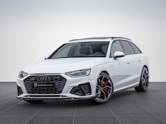 Audi A4 Avant - 45 TDI 231pk Quattro S-line Pano Matrix Trekhaak ACC 19''
