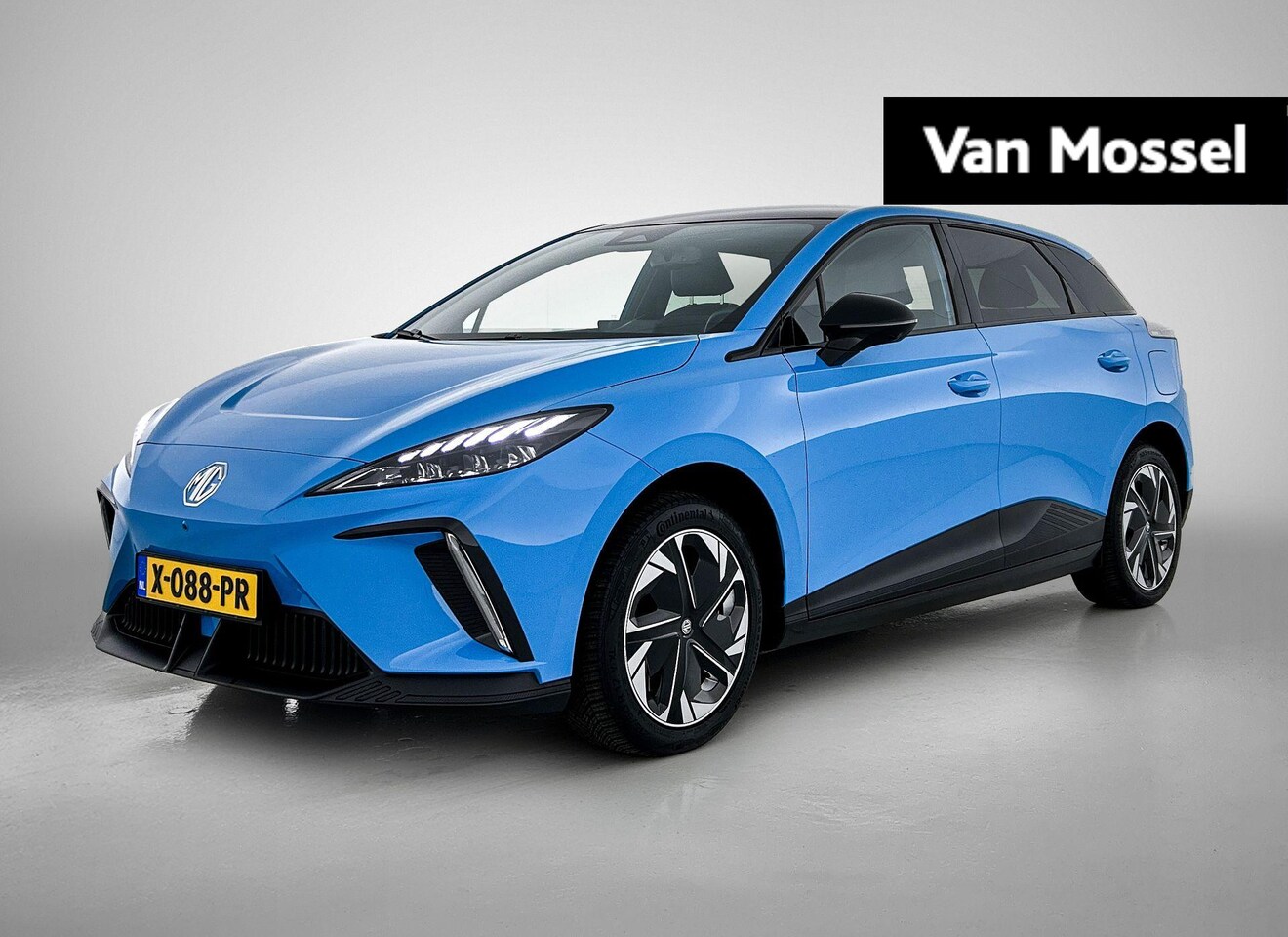 MG MG4 Electric - Luxury 64 kWh | WLTP 435 KM | Navigatie | 360° Cam | LMV | ACC | ECC | DAB+ | Stoel + Stuu - AutoWereld.nl