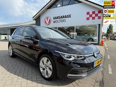 Volkswagen Golf - 1.5 eTSI Style RIJKLAARPRIJS