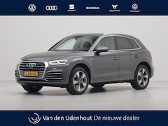 Audi Q5 - 50 TFSI e 300pk quattro S-Line edition Navigatie Wegkl. trekhaak 360 Camera Stoelverwarmin