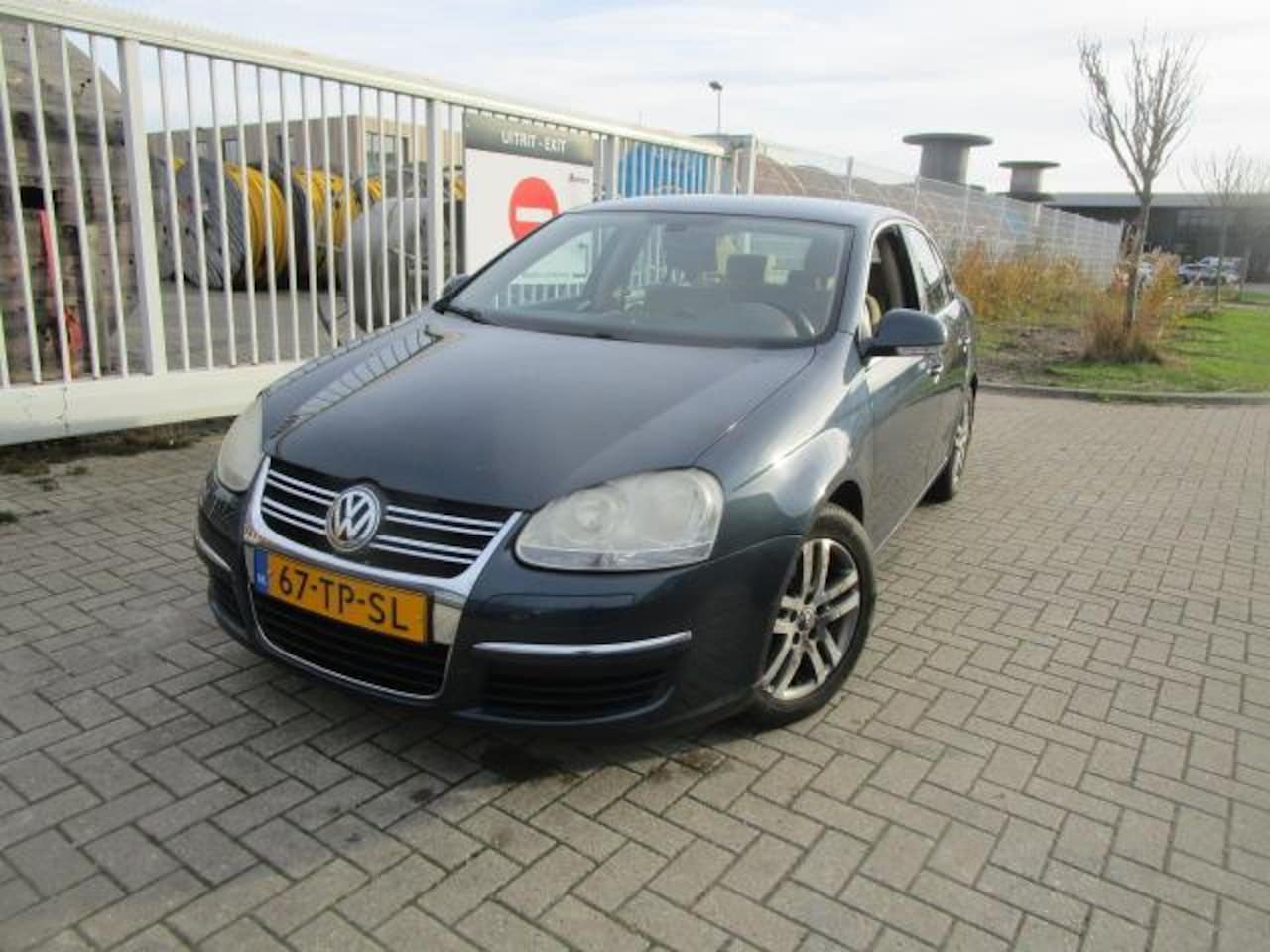 Volkswagen Jetta - 2.0 FSI Comfortline Business Automaat - AutoWereld.nl