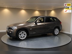 BMW X1 - XDrive28i Executive *259Pk Automaat* Camera|Cruise|Navi|PDC