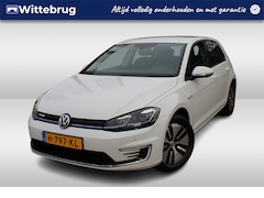 Volkswagen e-Golf - E-DITION / Navigatie / LM 16 inch / LED / Clima / Parkeersensoren / APP Connect