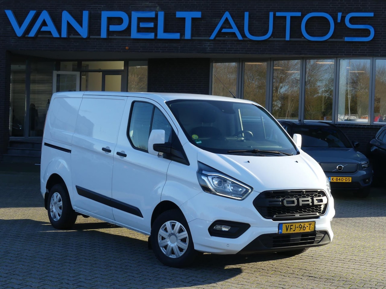 Ford Transit Custom - 280 2.0 TDCI L1 Trend 3P / Trekhaak - AutoWereld.nl