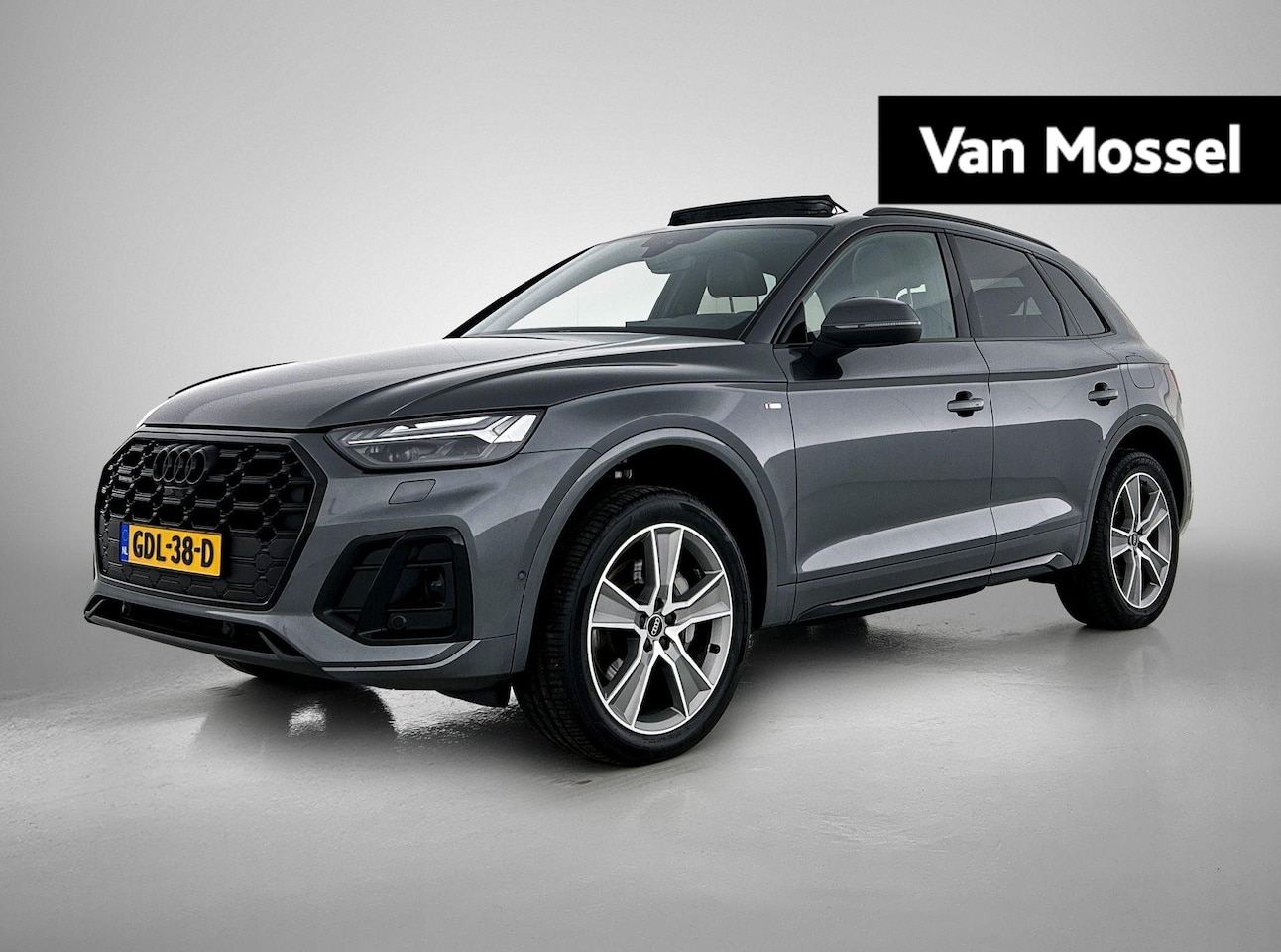 Audi Q5 - 50 TFSI e S edition Competition | TREKHAAK | PANO-SCHUIFDAK | B&O | VIRTUAL COCKPIT | NAVI - AutoWereld.nl