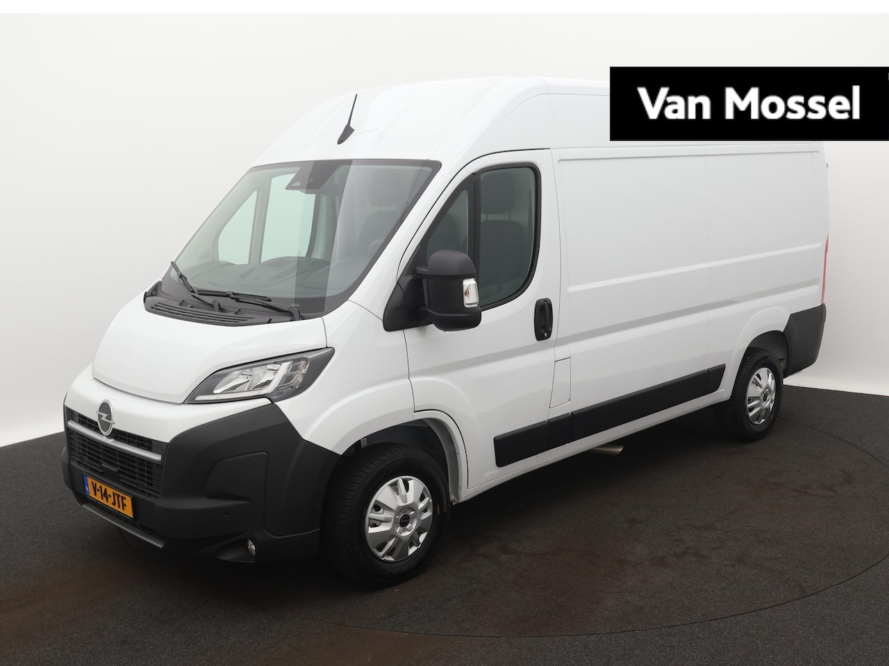 Opel Movano - 2.2D 140 S&S L2H2 3.5t Zwaar HD all season banden | Navi | Trekhaak | camera | - AutoWereld.nl