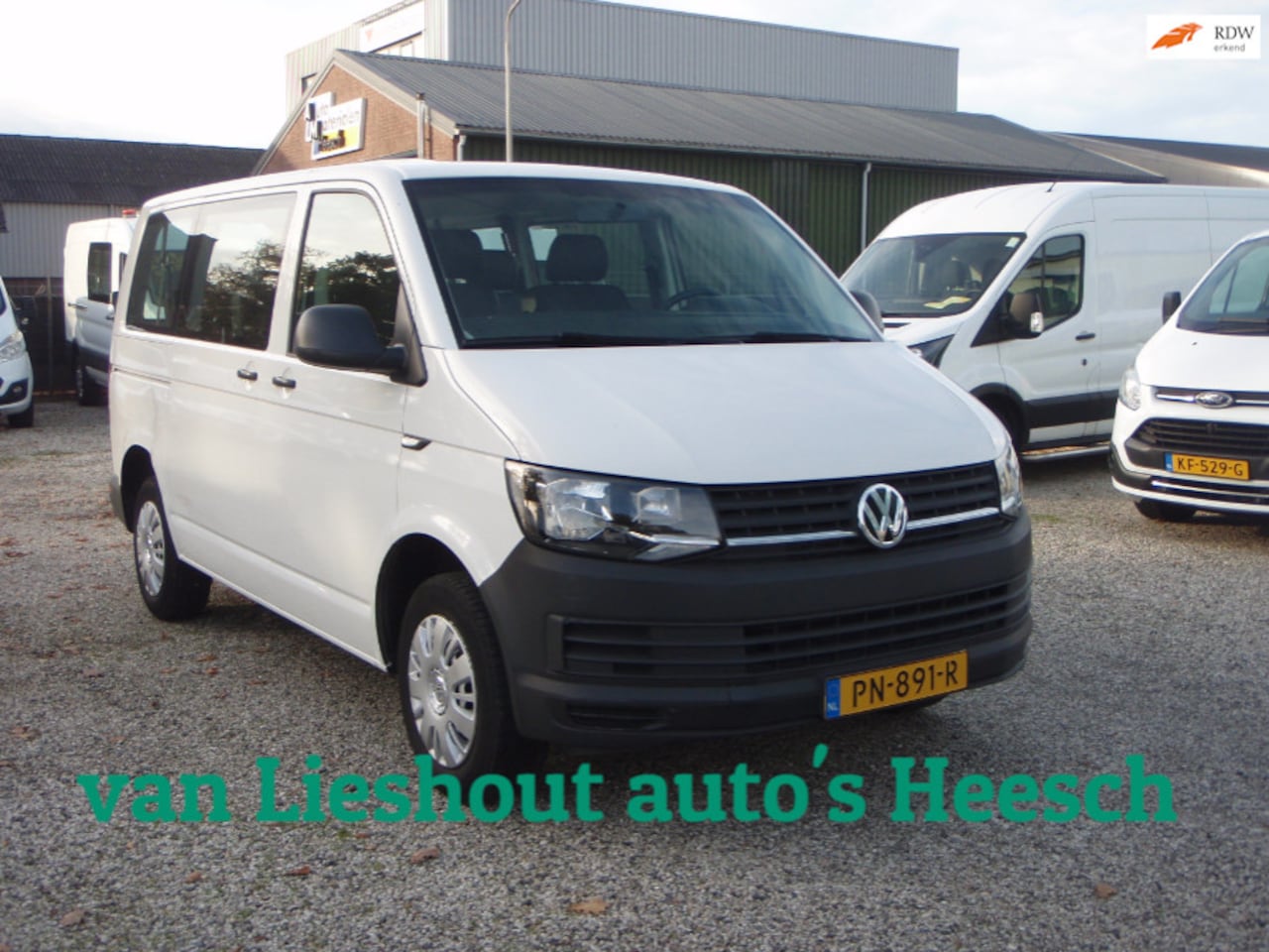 Volkswagen Transporter Kombi - 9 persoons benzine aardgas VW personenbus BJ 17 cng - AutoWereld.nl