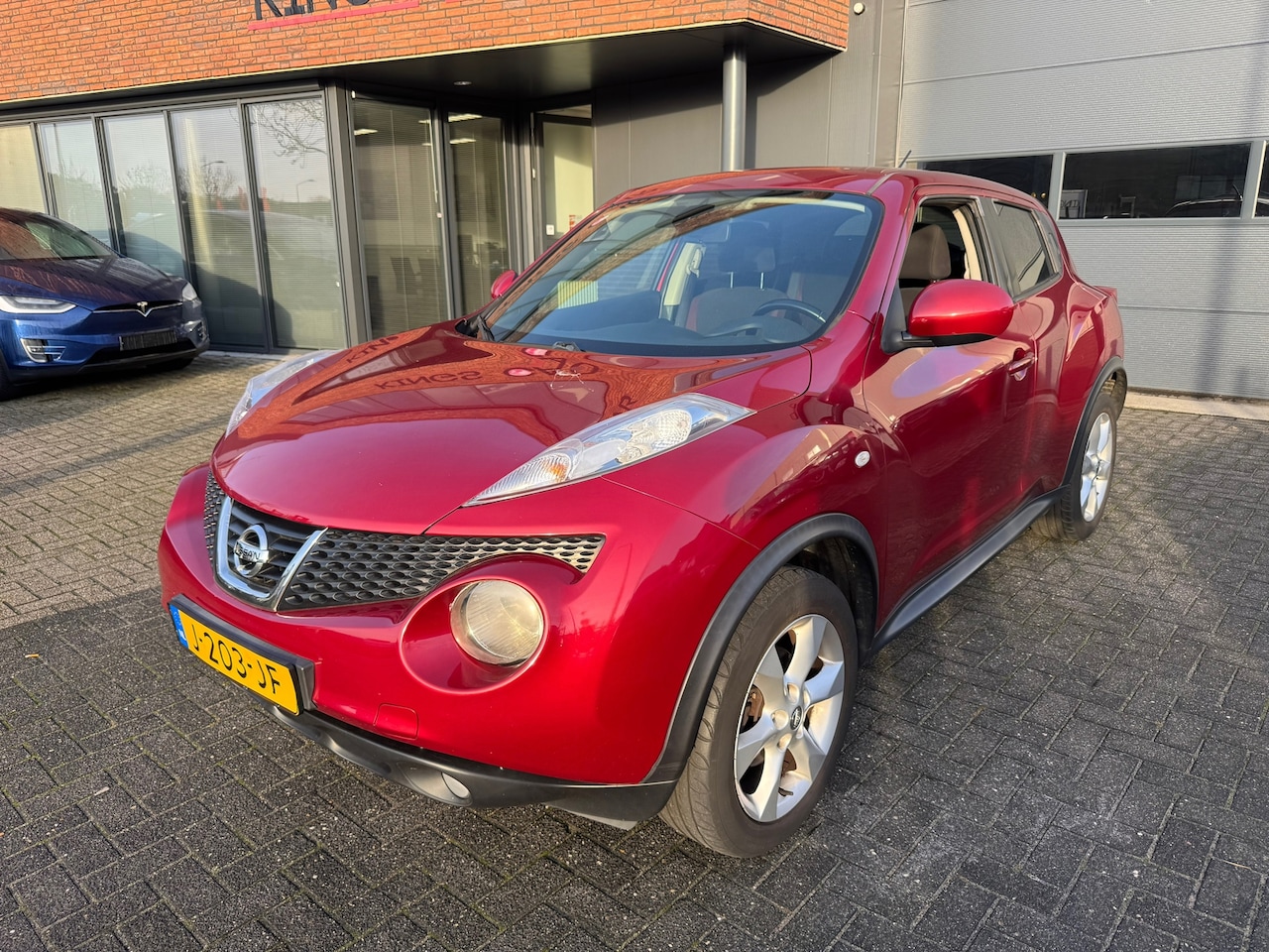 Nissan Juke - 1.6 Acenta AUTOMAAT AIRCO CRUISE GOED ONDERHOUDEN - AutoWereld.nl