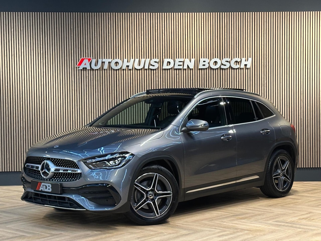 Mercedes-Benz GLA-Klasse - 200 Business Solution AMG - Pano - Ambient light - AutoWereld.nl