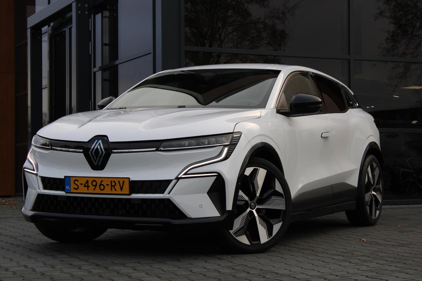 Renault Mégane E-Tech - EV40 Techno | ACC | Camera | Stoelverwarming - AutoWereld.nl