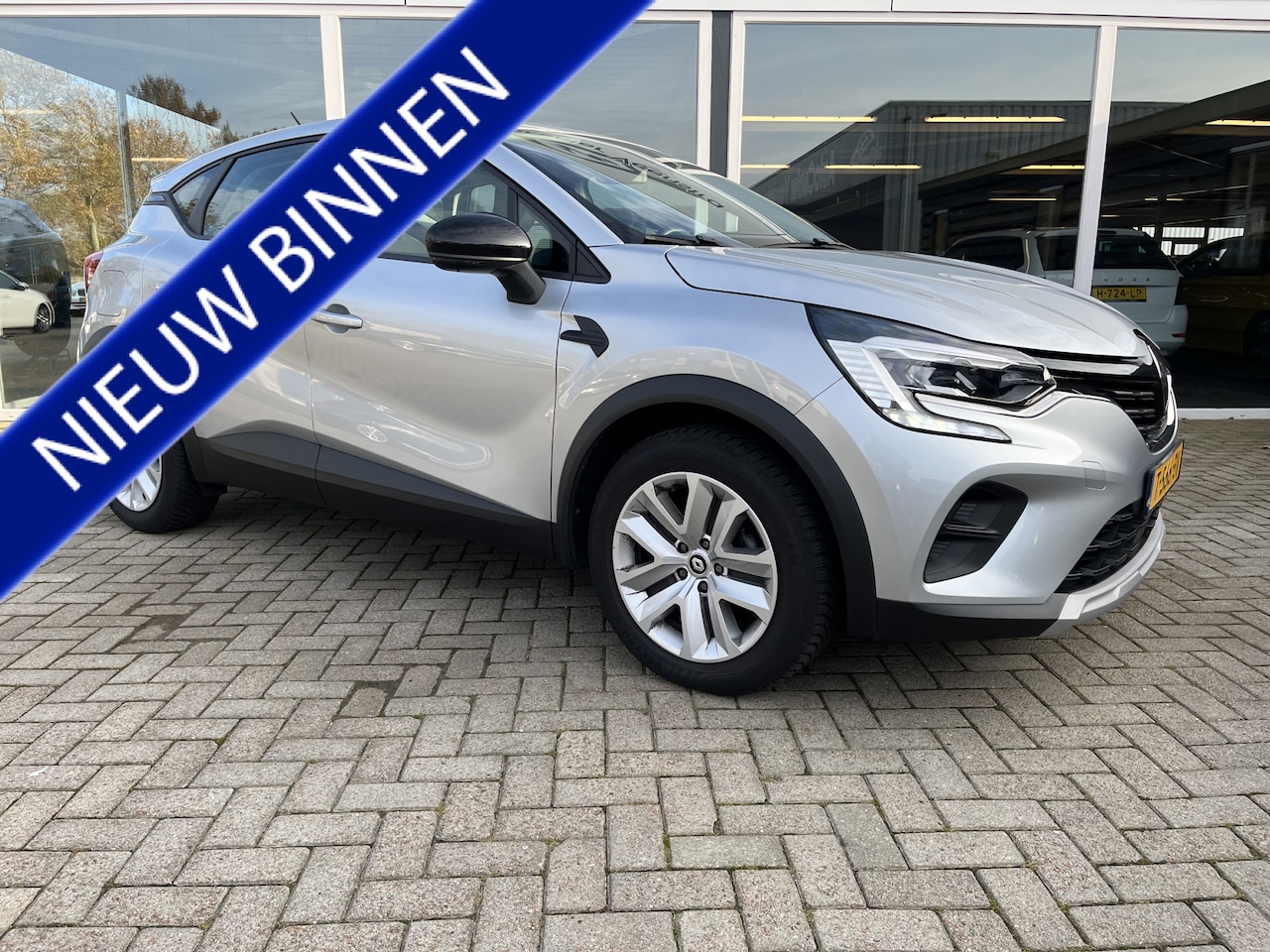 Renault Captur - 1.0 TCe 90 evolution 50% deal 9.500,- ACTIE Airco / Navi / Cruise / Telefoon - AutoWereld.nl