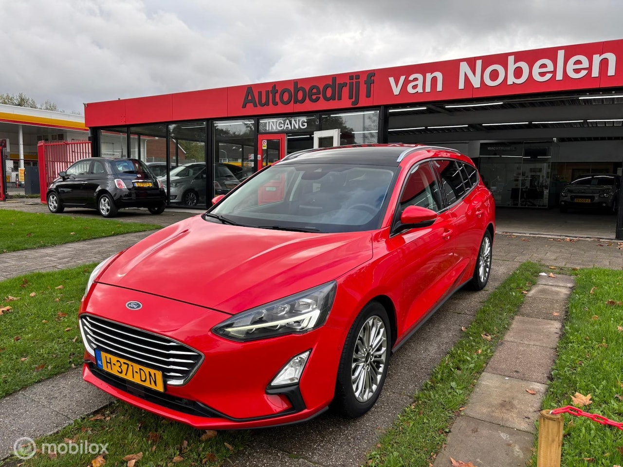 Ford Focus Wagon - 1.0 EcoBoost Titanium Business 1.0 EcoBoost Titanium Business - AutoWereld.nl