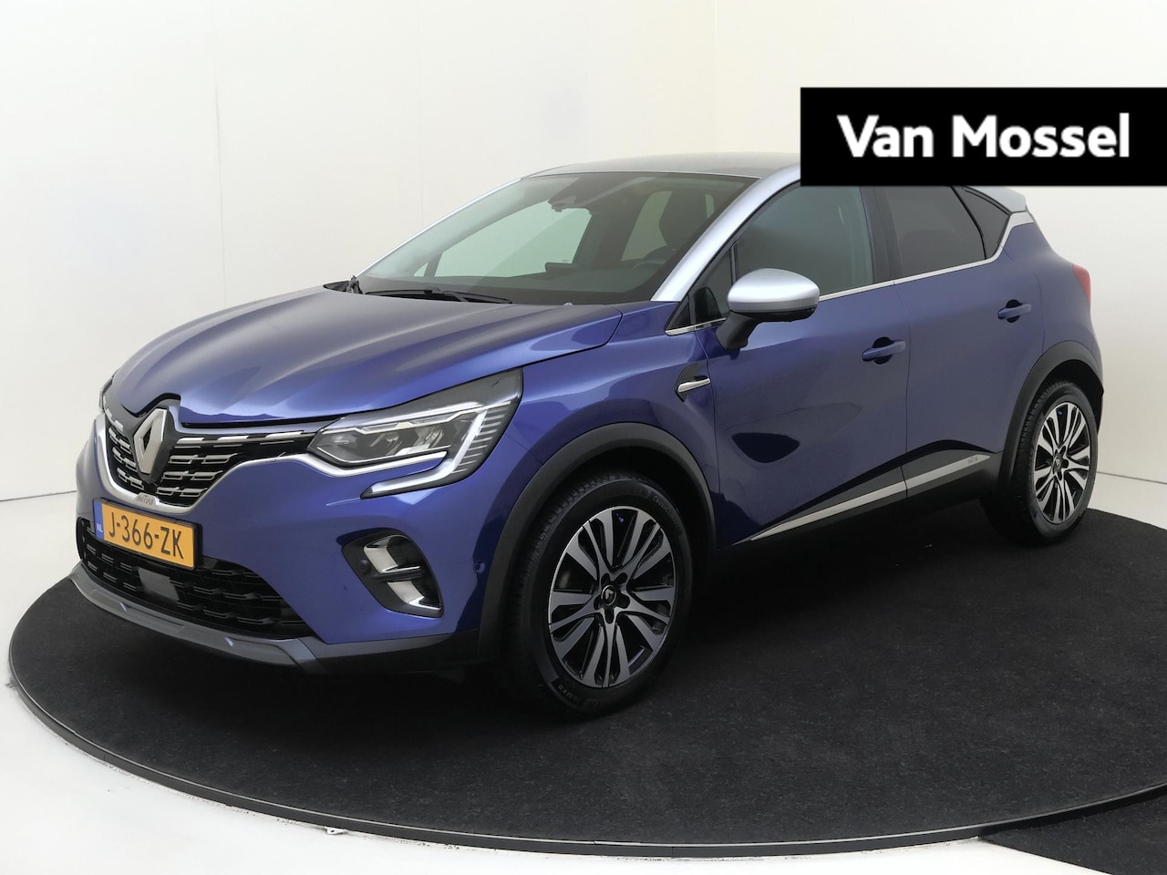 Renault Captur - 1.3 TCe 130 Initiale Paris | BOSE Audio / Leder / Navi / 360 Camera / Pack winter / Airco - AutoWereld.nl