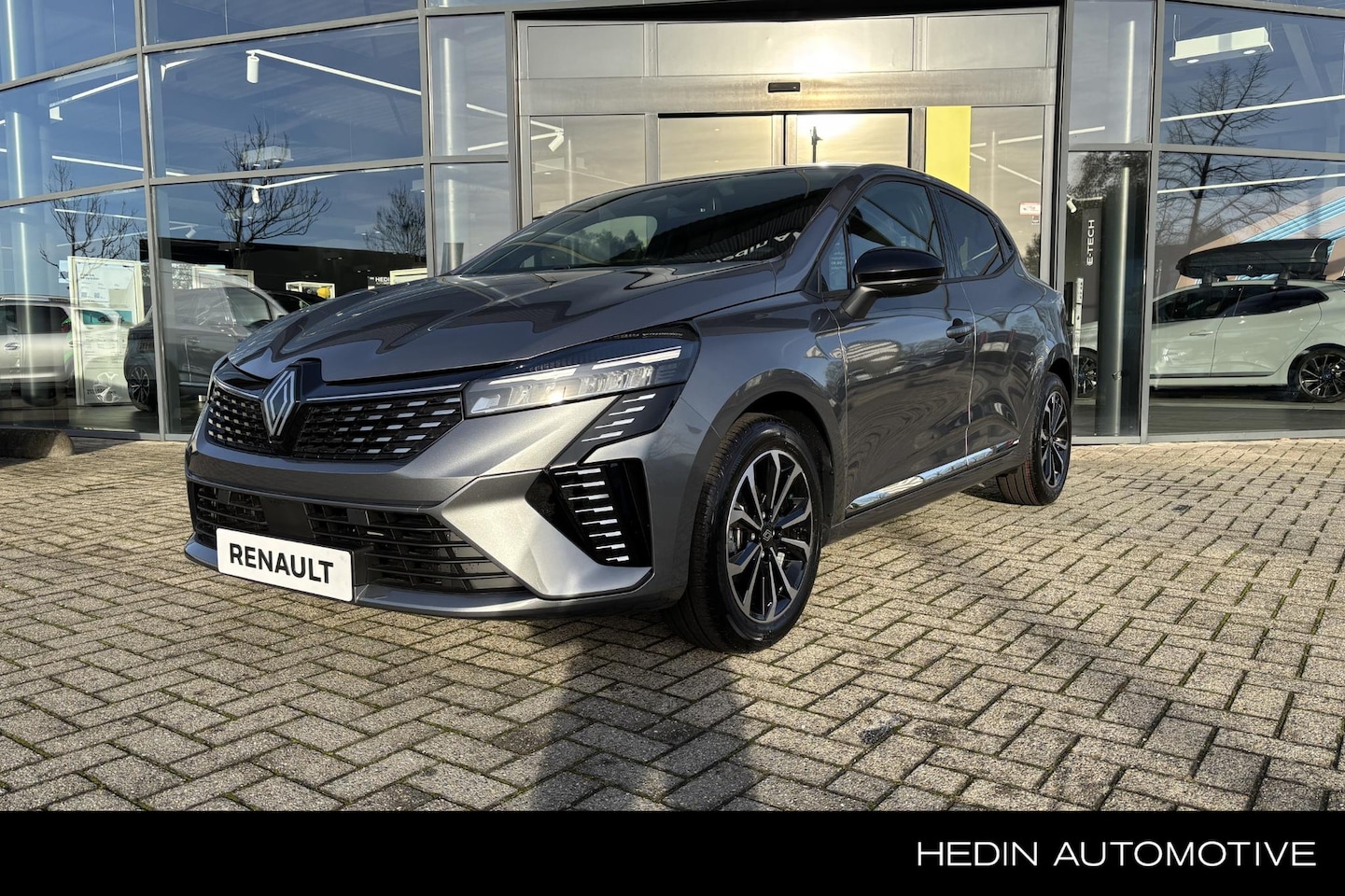 Renault Clio - TCe 90 GPF techno | 5 JAAR GARANTIE | Navigatie | Camera | PDC achter | Keyless | Apple ca - AutoWereld.nl