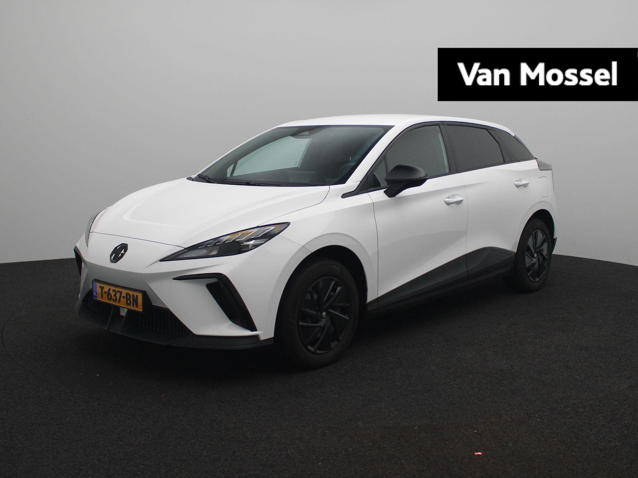 MG MG4 Electric - Standard 51 kWh | Apple CarPlay | Led Koplampen | Parkeersensoren | - AutoWereld.nl