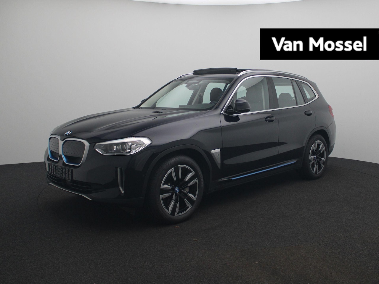BMW iX3 - Executive 80 kWh Aut. | Panoramadak | Leder | Stoelverwarming | Apple carplay | DAB | Came - AutoWereld.nl