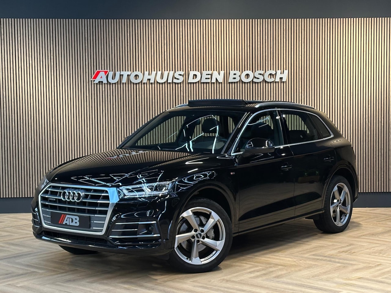 Audi Q5 - 2.0 TFSI quattro Sport S Line Black Edition 2.0 TFSI quattro Sport S Line Black Edition - AutoWereld.nl