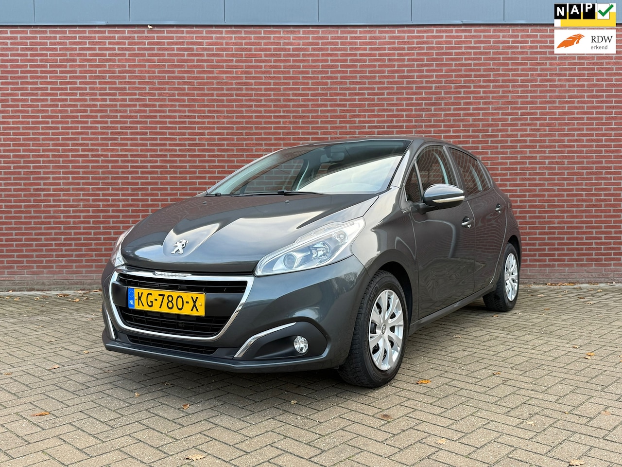 Peugeot 208 - 1.2 PureTech Blue Lion / NAP / Airco / Cruise / Parkeersensoren - AutoWereld.nl