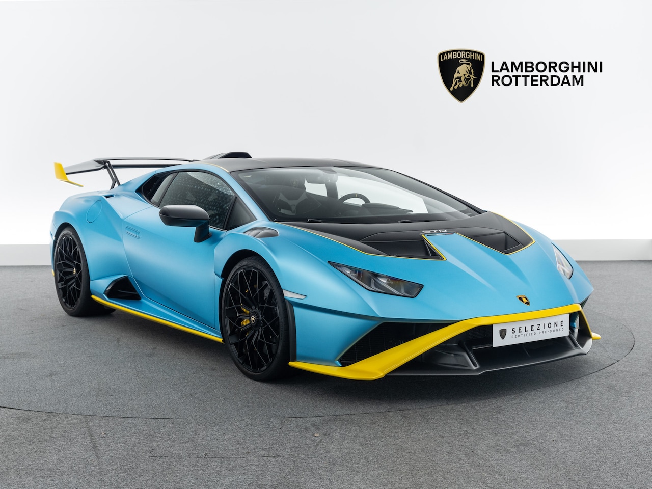 Lamborghini Huracán STO - I Full Carbon I Xpel Stealth - AutoWereld.nl