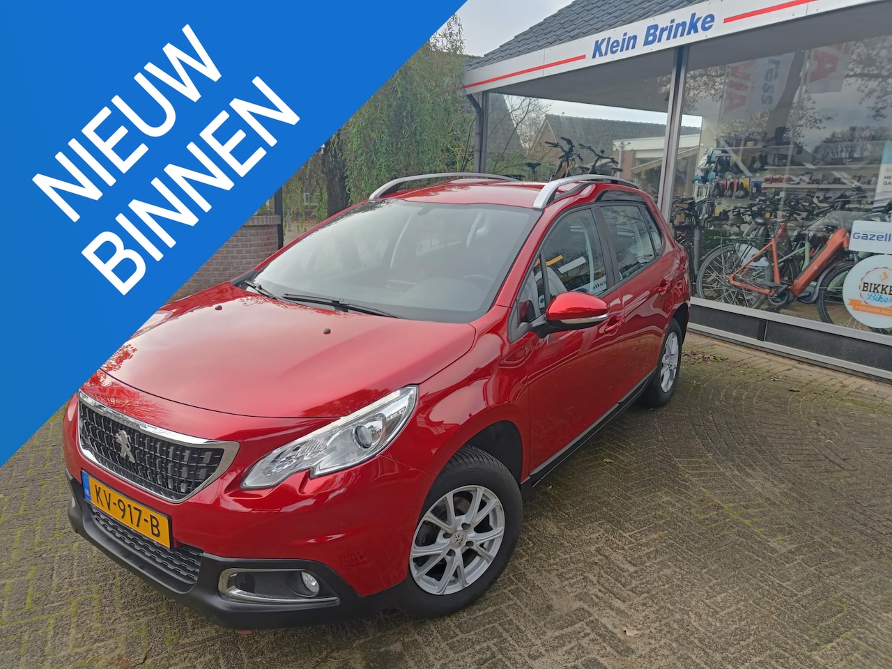 Peugeot 2008 - 1.2 PureTech Blue Lion //Trekhaak//Navigatie+DAB - AutoWereld.nl