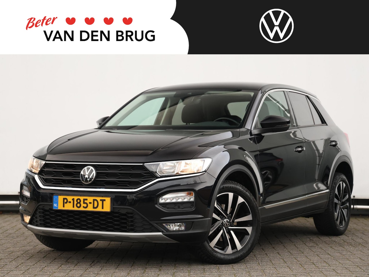 Volkswagen T-Roc - 1.0 TSI Style Business 110pk | Dealer onderhouden | Navigatie | Cruise control | Camera | - AutoWereld.nl