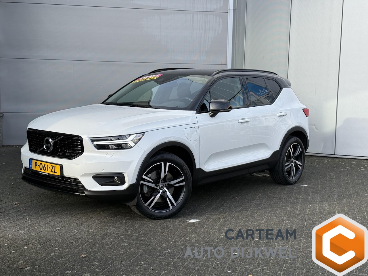 Volvo XC40 - 1.5 T5 Recharge R-Design 1.5 T5 Recharge R-Design - AutoWereld.nl