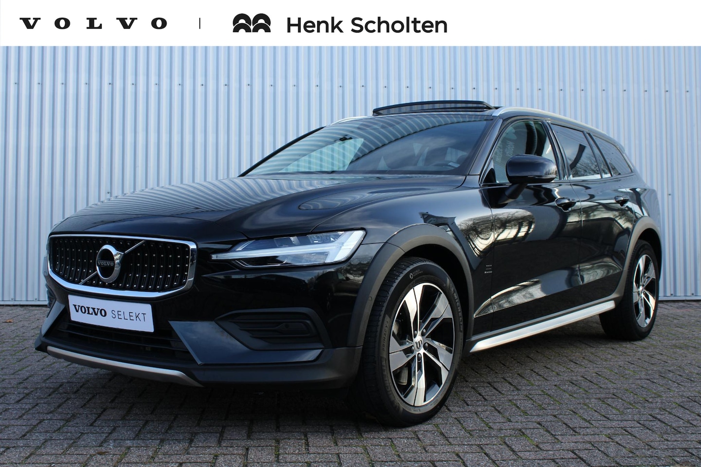 Volvo V60 Cross Country - 2.0 B5 AWD Pro | Panoramadak | Bestuurdersstoel met geheugenfunctie | Adaptieve Cruise Con - AutoWereld.nl