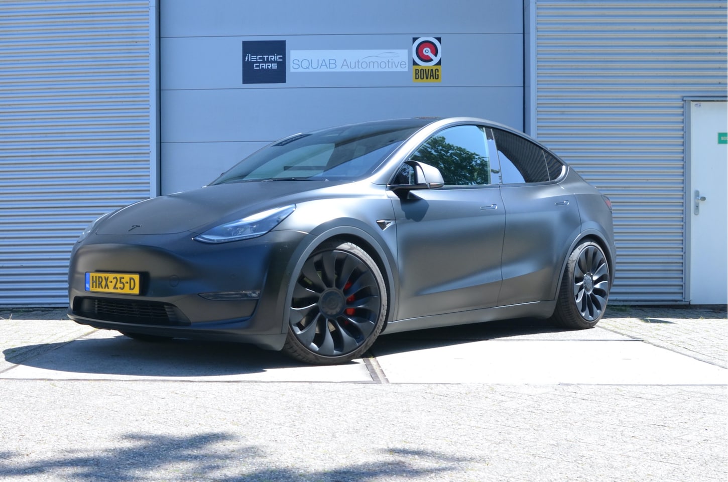 Tesla Model Y - Performance AWD 75 kWh KW V3 schroefset (twv 2.475,-), Sportstoelen (twv 2.000,-)! - AutoWereld.nl