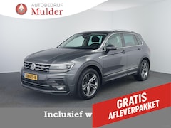 Volkswagen Tiguan - 1.4 TSI ACT Highline R-line | Matrix | Pano | Trekhaak | Virtual