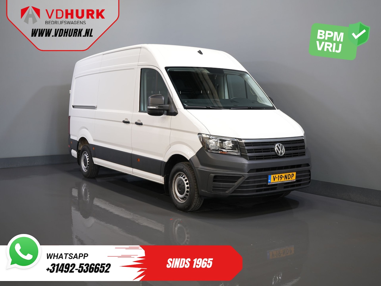 Volkswagen Crafter - 35 2.0 TDI 140 pk DSG Aut. L3H3 BPM VRIJ! Carplay/ Camera/ Cruise/ Trekhaak/ Betimmerd/ Ai - AutoWereld.nl