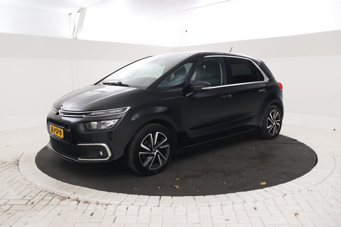 Citroën C4 SpaceTourer - 1.5 BlueHDI Feel Navigatie, Cruise, Climate - AutoWereld.nl