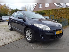 Renault Mégane - 2.0 Dynamique