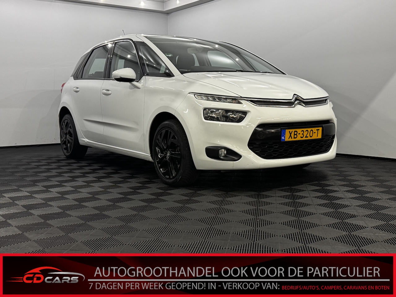 Citroën C4 Picasso - 1.6 BlueHDi Tendance Clima, Navi, Parkeersensoren, Cruise control, Radio, Lichtmetalen vel - AutoWereld.nl
